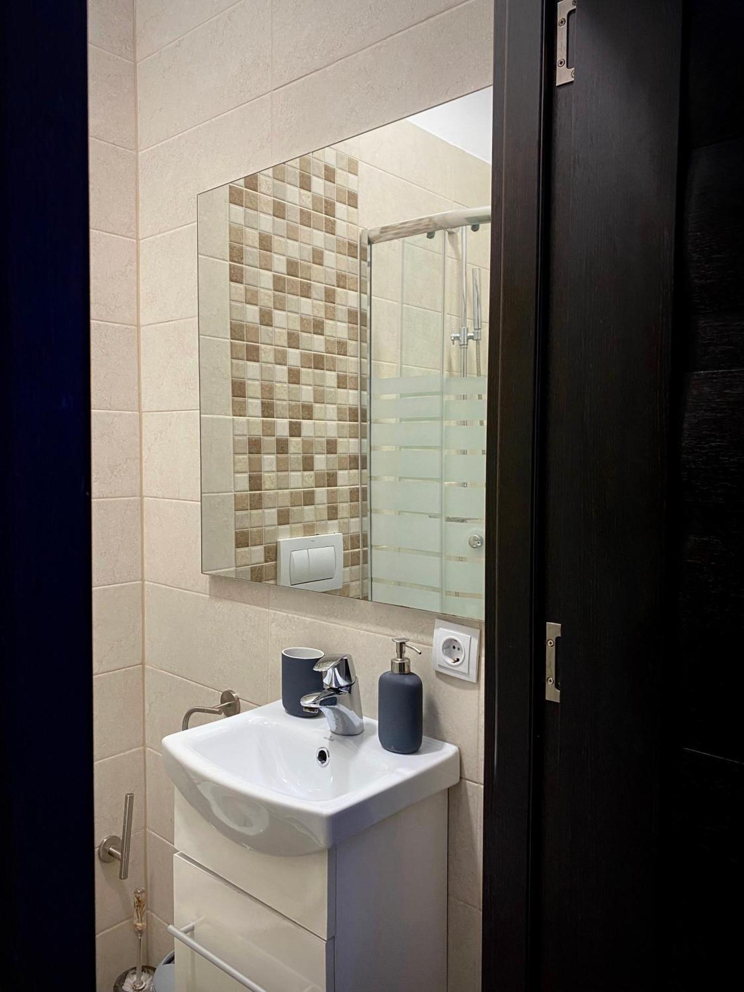 Ada's Luxury Apartament&studio - Old * Brasov